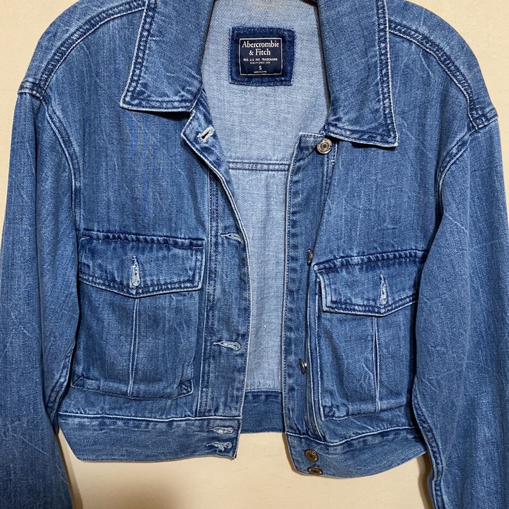 Denim jacket - Picture 2 of 3